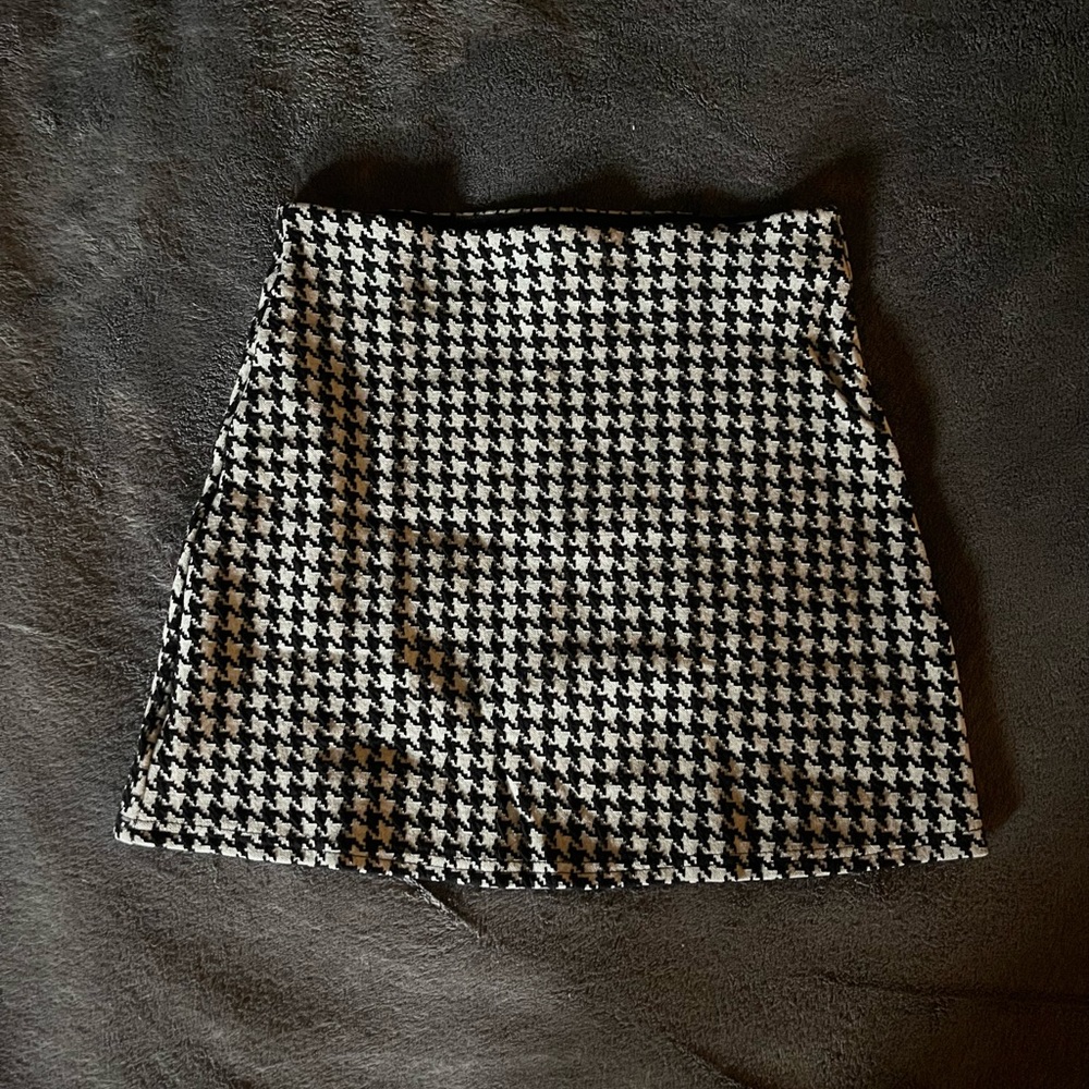 Mango Brand Houndstooth Miniskirt